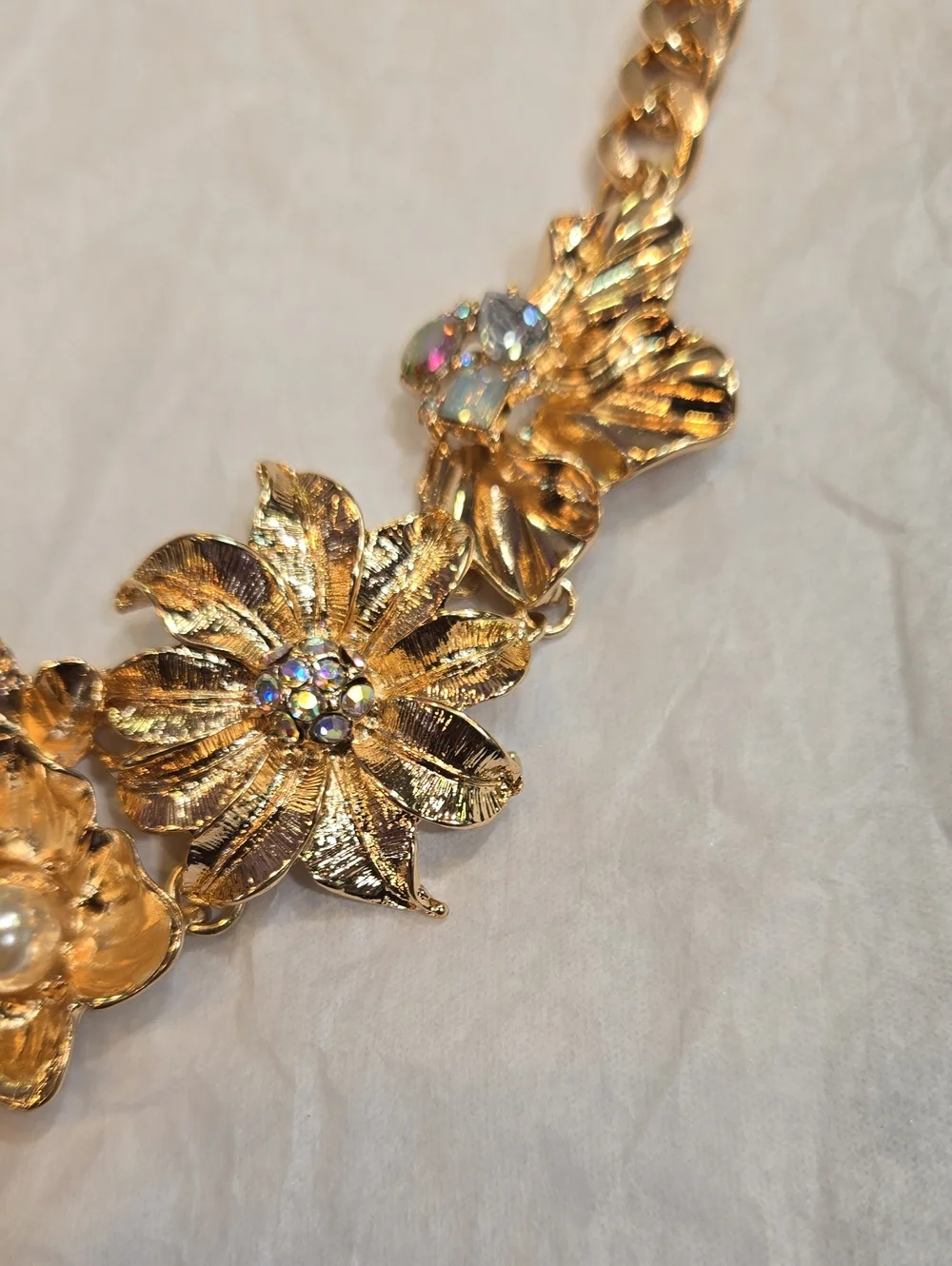 NWOT - Aratta - Statement Necklace/Fashion